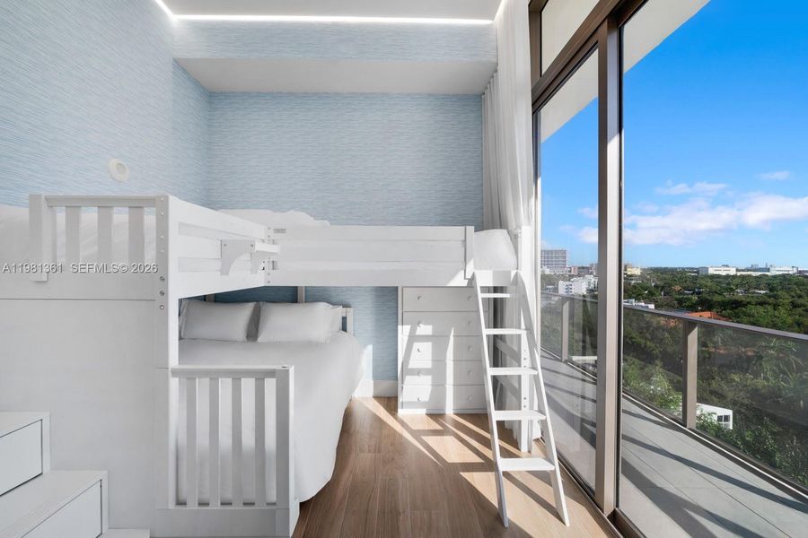 Image 60 of a home in .