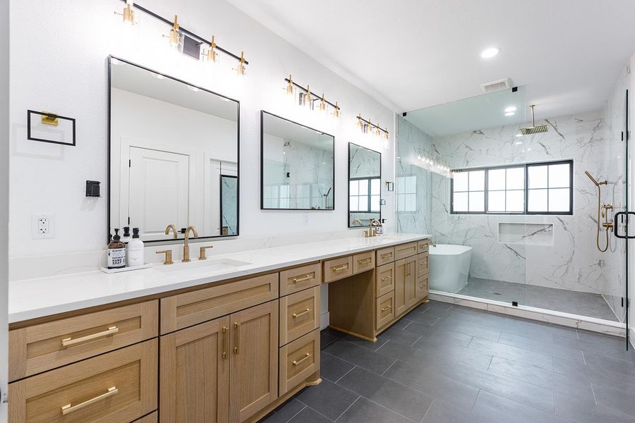 Furnished interior view inside a new home in , Belton (Image 28).