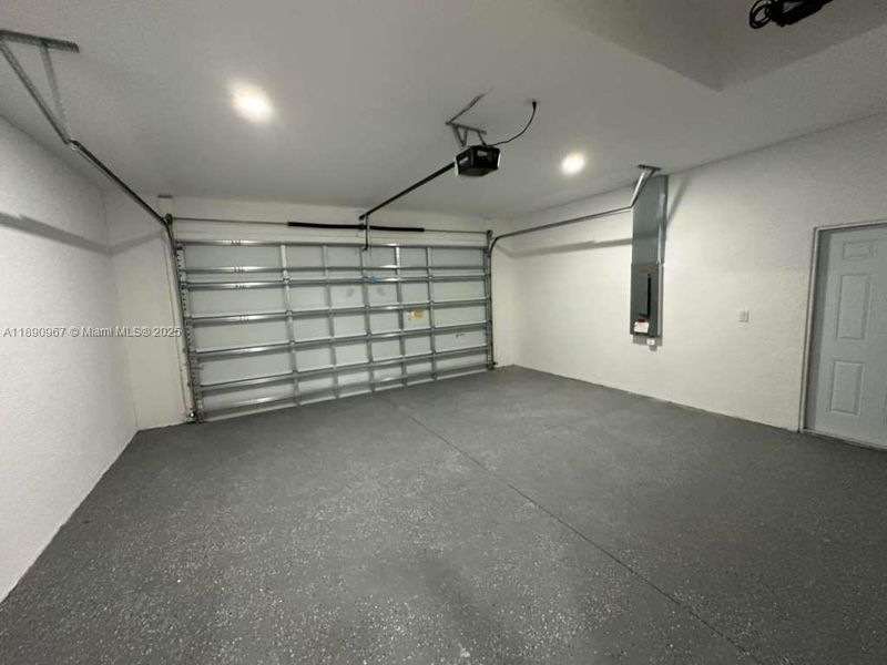 Spacious, unfurnished interior of a new home in , Lehigh Acres (Image 5). Spacious, unfurnished interior of a new home in , Lehigh Acres (Image 5).