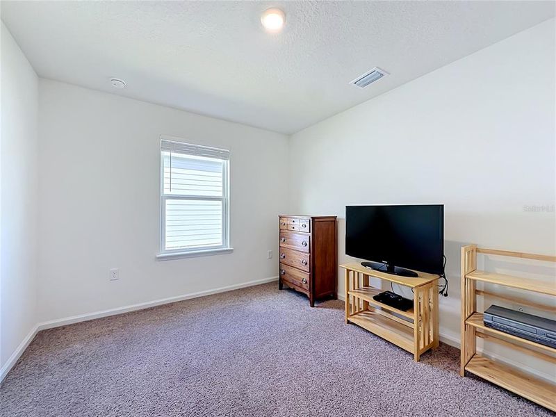 Spacious, unfurnished interior of a new home in , Jacksonville (Image 22).