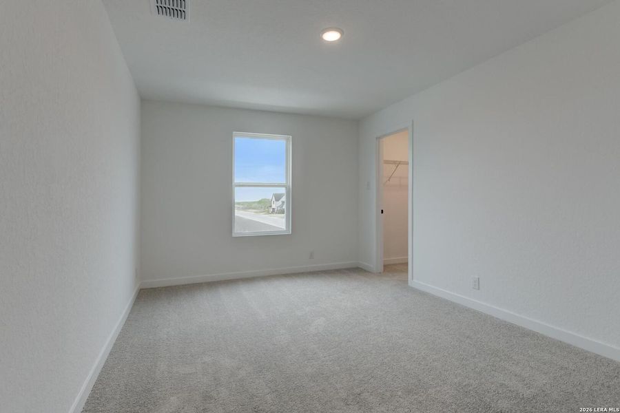 Spacious, unfurnished interior of a new home in Nopal Valley, San Antonio (Image 18). Spacious, unfurnished interior of a new home in Nopal Valley, San Antonio (Image 18).