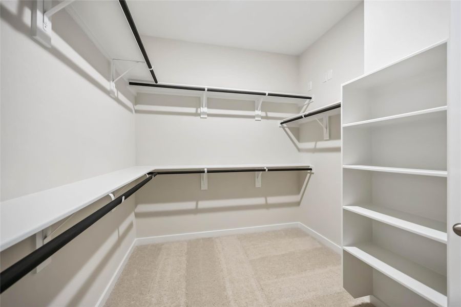 Image 28 of a home in Deer Pines.