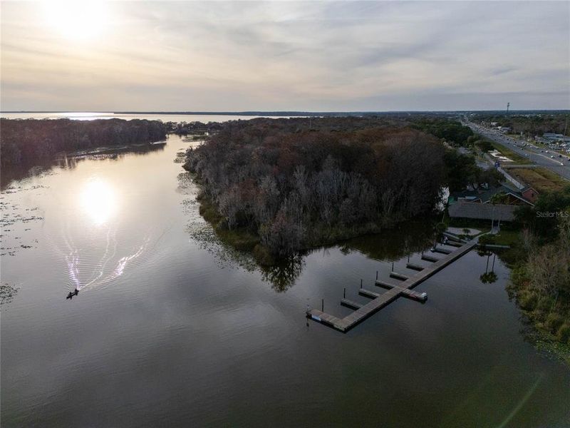Natural landscape and outdoor views near Silver Lake Pointe in Leesburg (Image 28).