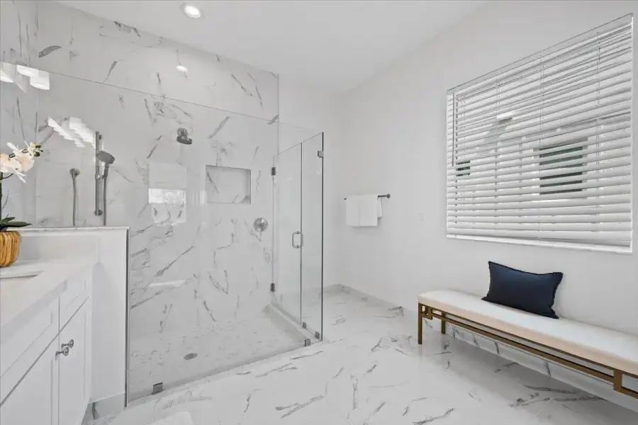 Oversized Walk in Shower