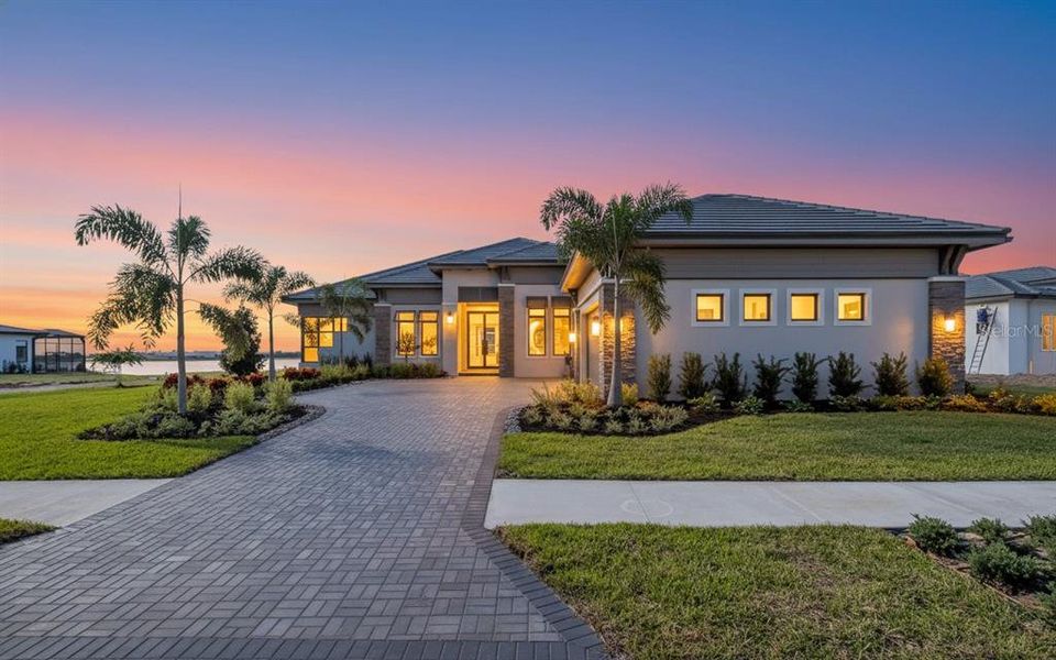 Image 47 of a home in .