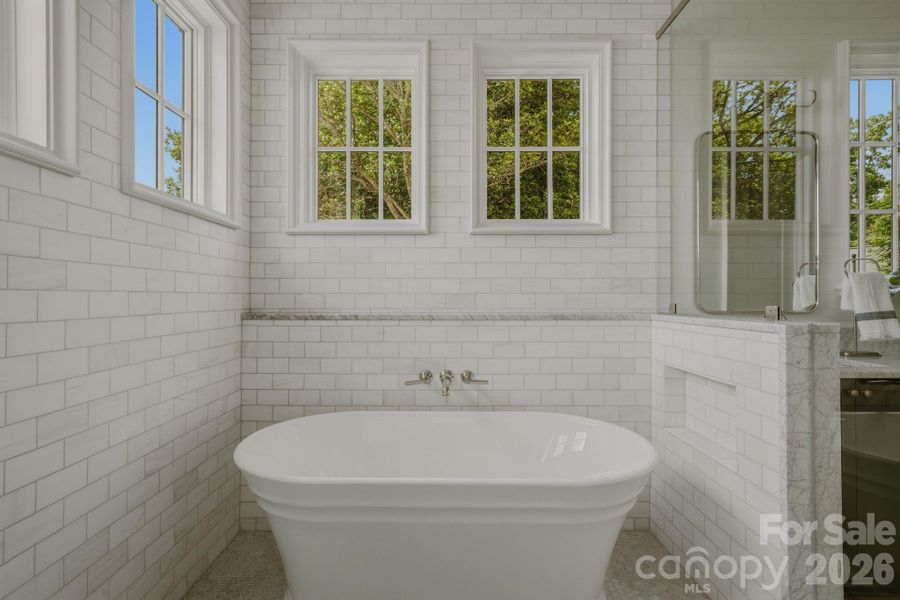 Image 47 of a home in .