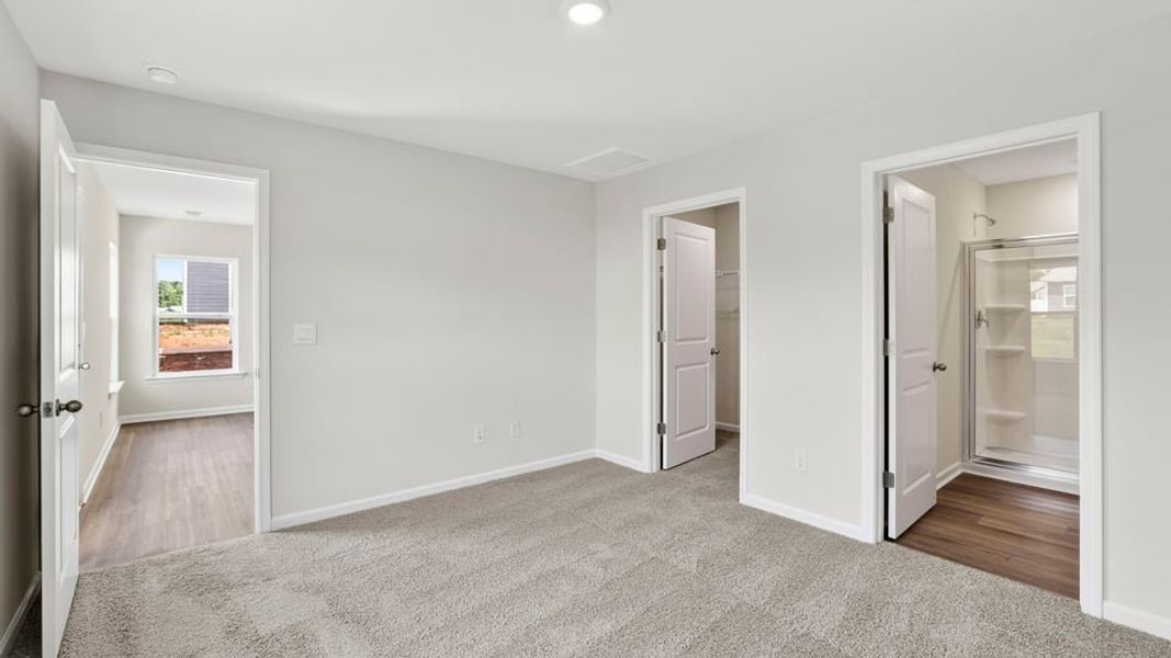 Spacious, unfurnished interior of a new home in Cedar Gap, Fountain Inn (Image 30). Spacious, unfurnished interior of a new home in Cedar Gap, Fountain Inn (Image 30).
