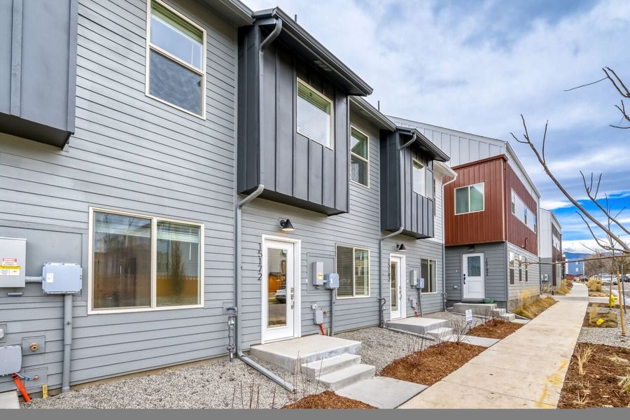 2br New Home in Arvada, CO. - Slide 1 2br New Home in Arvada, CO. - Slide 1