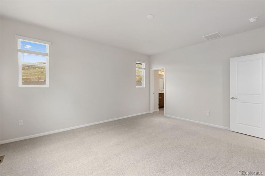 Spacious, unfurnished interior of a new home in The Manors Collection at Golden Overlook, Golden (Image 18).