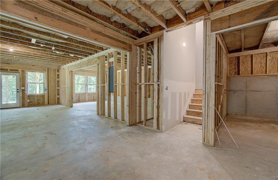 Spacious, unfurnished interior of a new home in Kingston, Locust Grove (Image 16).