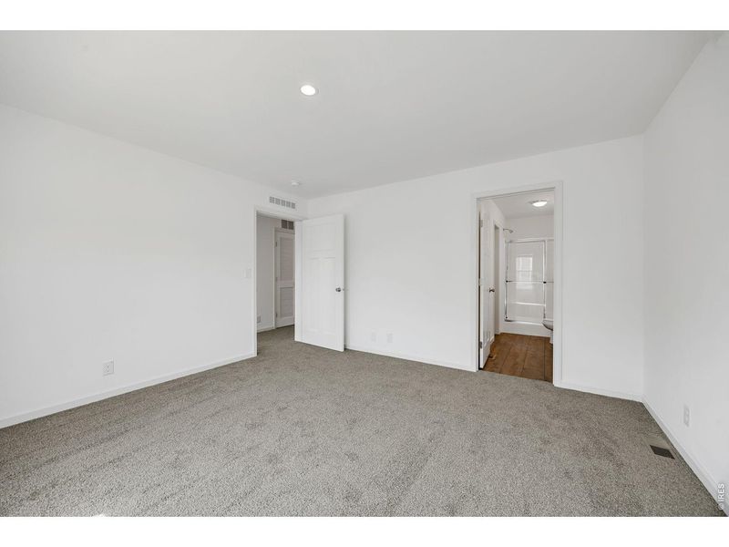 Spacious, unfurnished interior of a new home in , Loveland (Image 16). Spacious, unfurnished interior of a new home in , Loveland (Image 16).