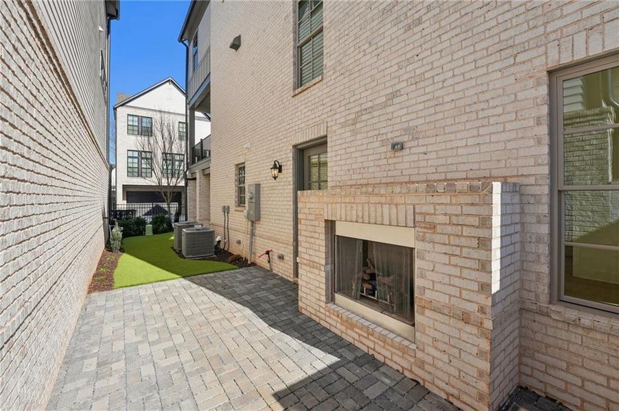 Exterior details and patio area of a home in Park Walke, Alpharetta (Image 4).