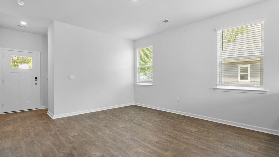 Spacious, unfurnished interior of a new home in North Shore, Summerton (Image 15).