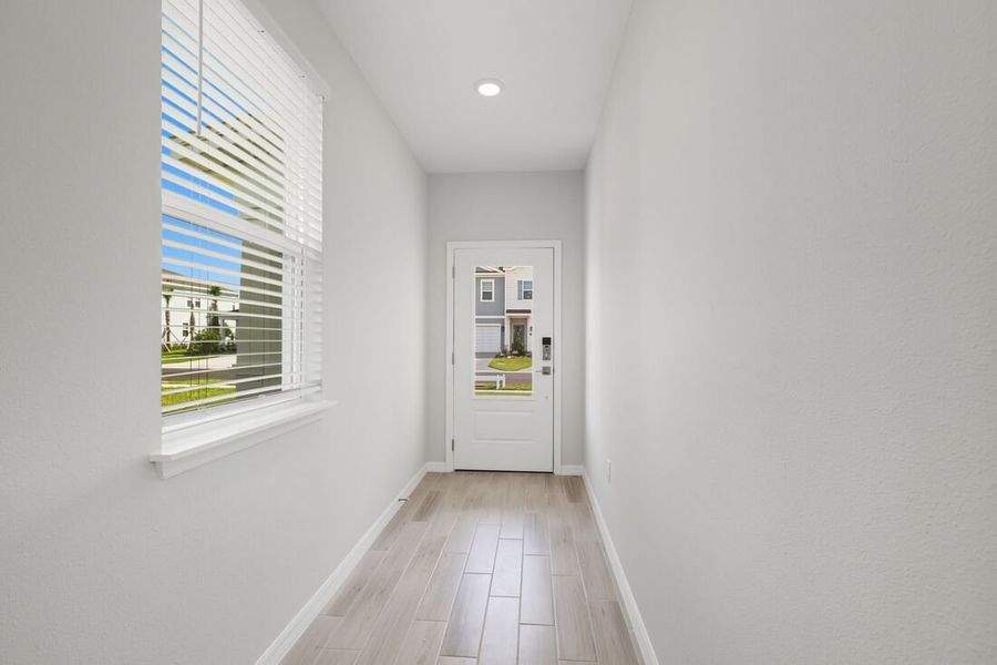 Spacious, unfurnished interior of a new home in Cherry Elm at SilverLeaf, St. Augustine (Image 23).