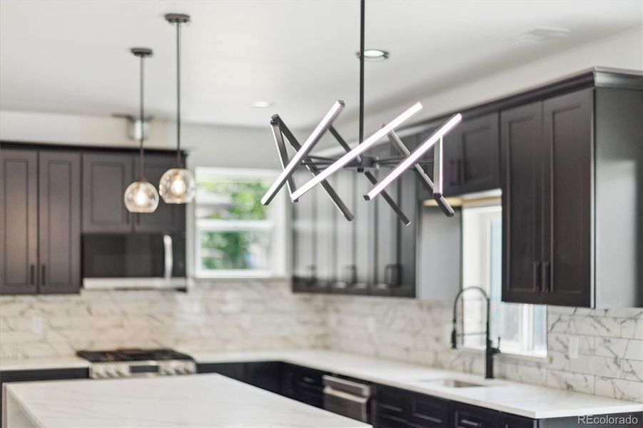 Image 29 of a home in .