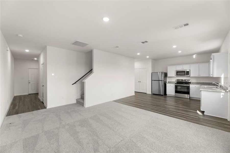 Spacious, unfurnished interior of a new home in Monticello Park, Princeton (Image 22). Spacious, unfurnished interior of a new home in Monticello Park, Princeton (Image 22).