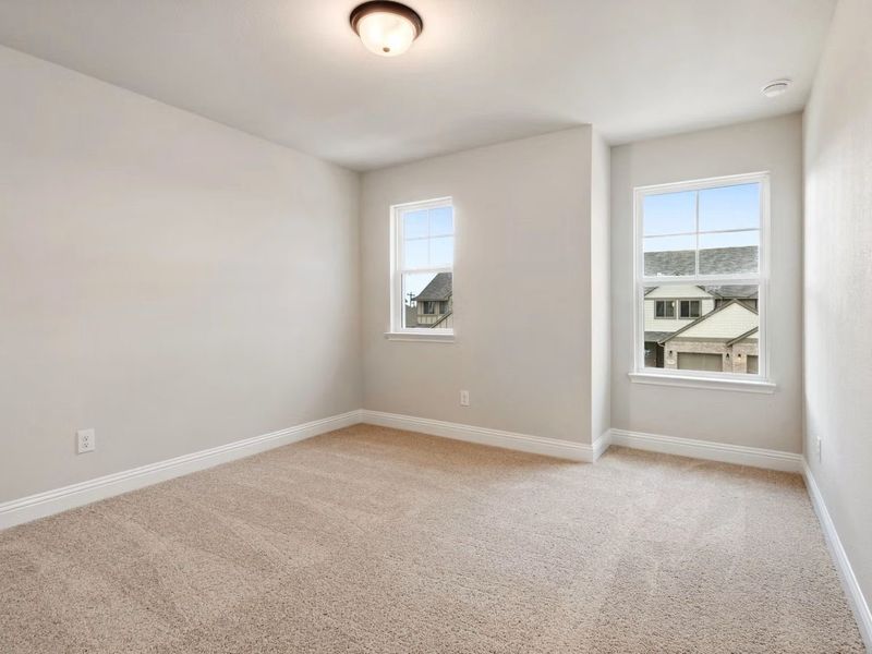 Spacious, unfurnished interior of a new home in Lake Park Villas, Wylie (Image 27).