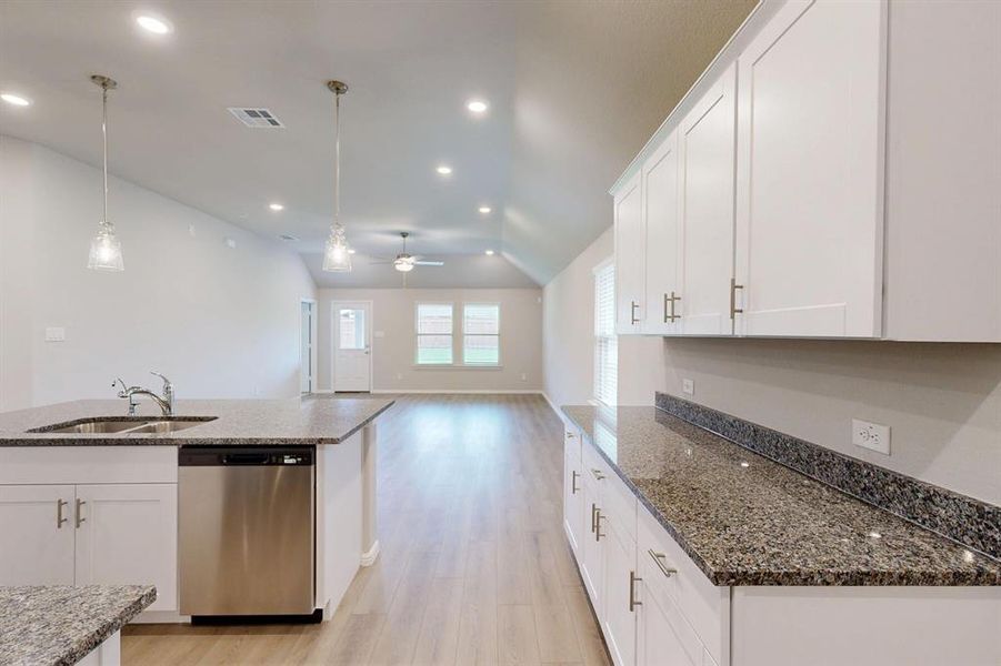 Image 33 of a home in Forest Park. Image 33 of a home in Forest Park.