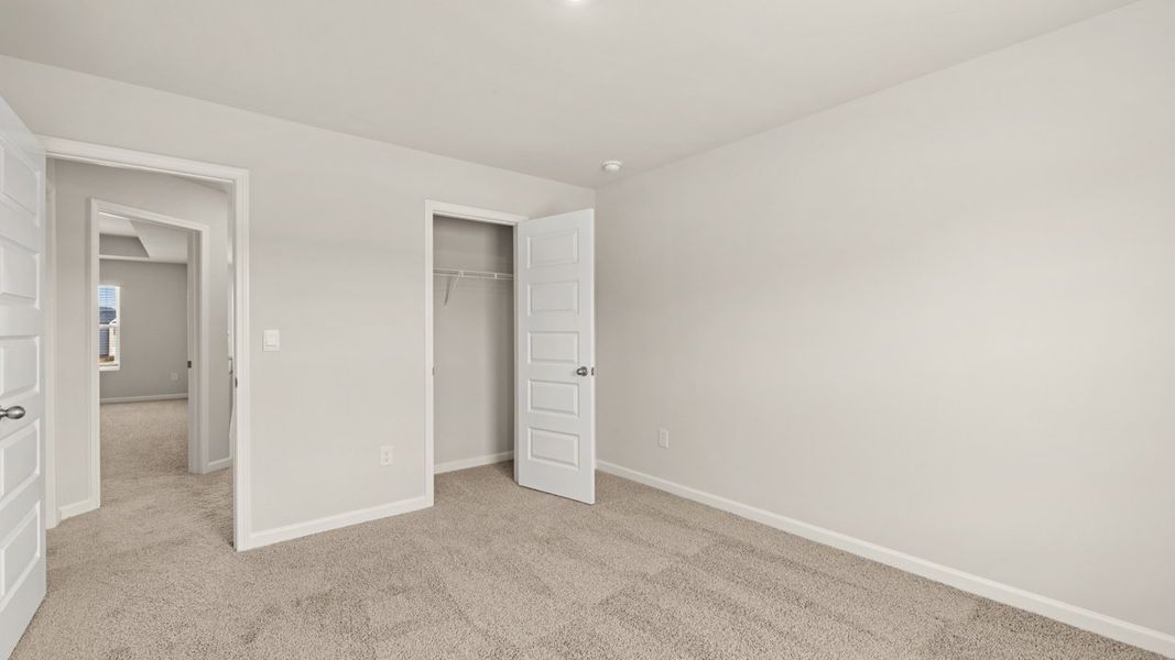 Spacious, unfurnished interior of a new home in Locust Grove Station - Cedar Ridge, Locust Grove (Image 23).