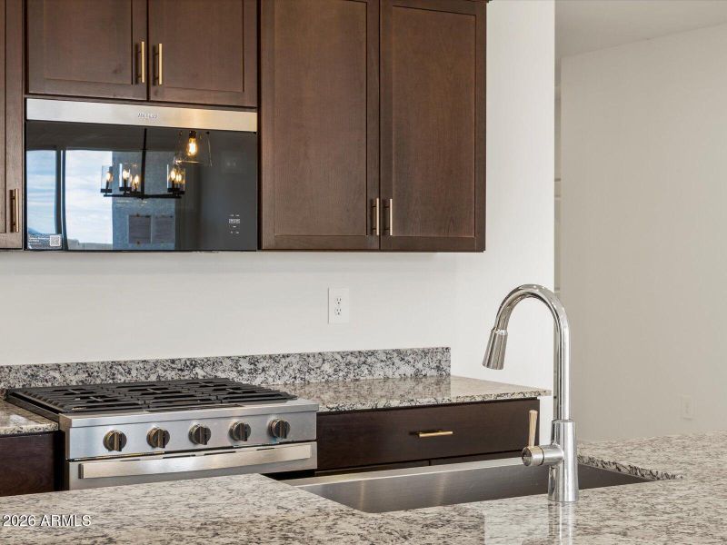 18-IMG_0106 18-IMG_0106