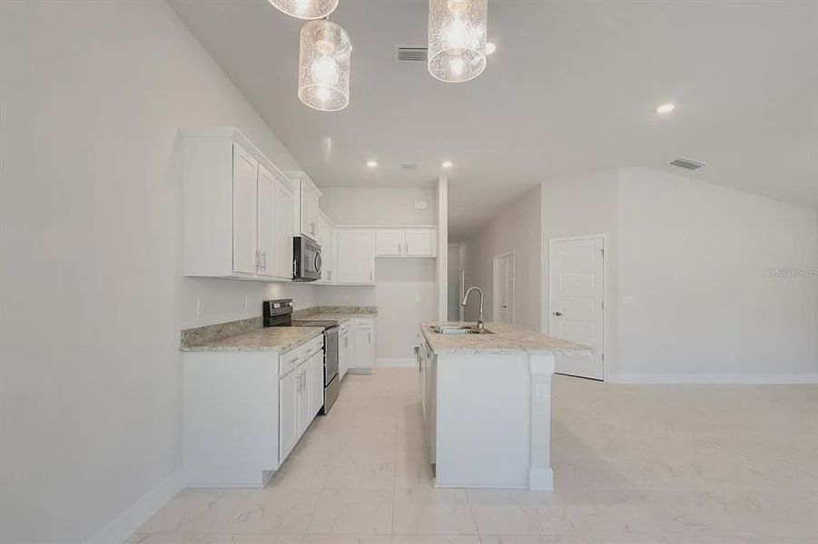 Furnished interior view inside a new home in West Oak, Ocala (Image 4).