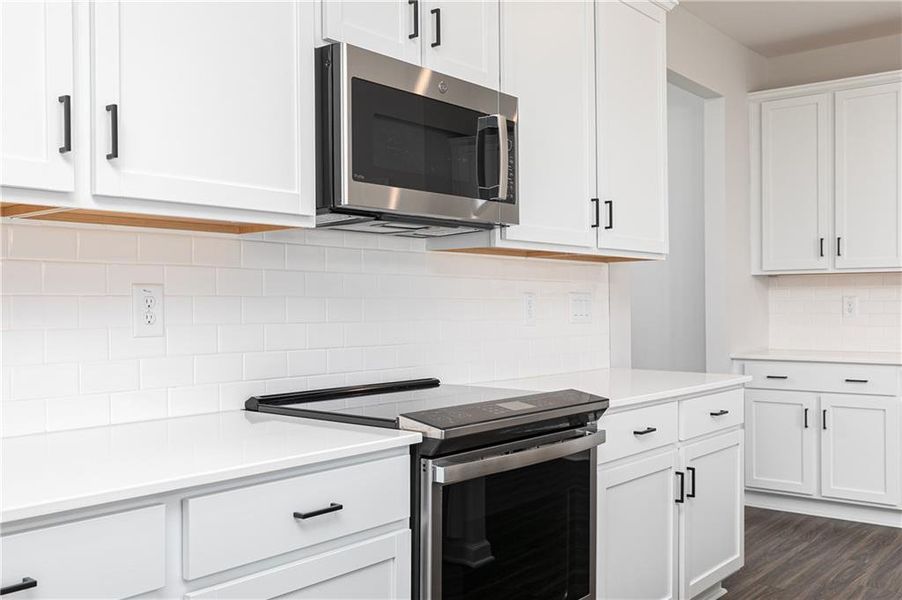 Image 43 of a home in Riverside Ridge.