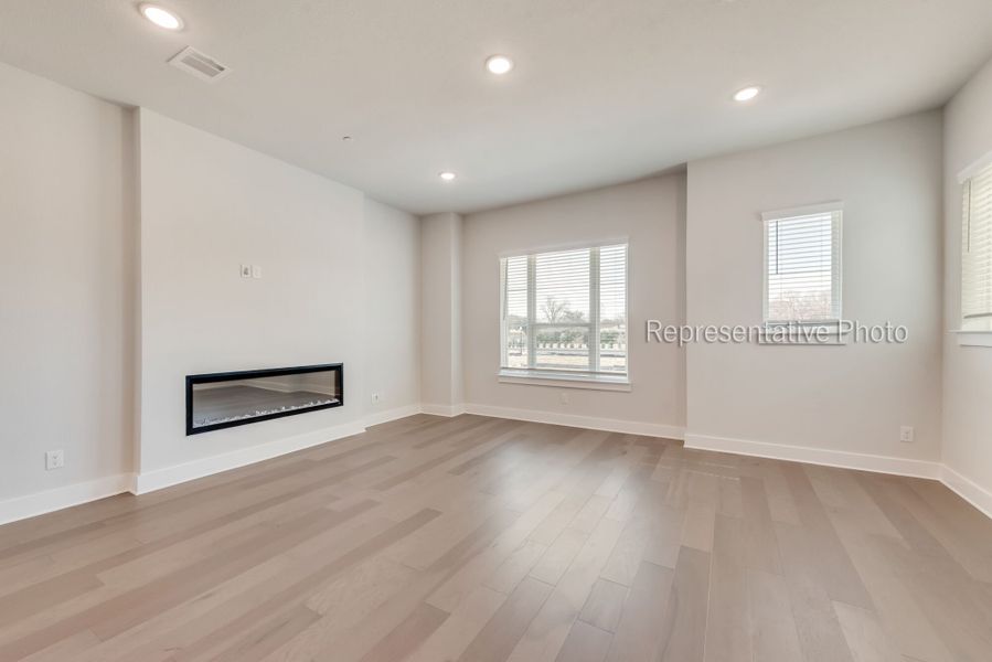 Photo representation of the Aberdeen II floorplan. Colors, finishes and options will vary. Photo representation of the Aberdeen II floorplan. Colors, finishes and options will vary.