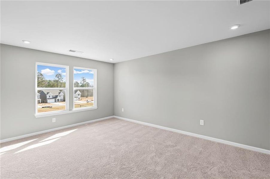 Spacious, unfurnished interior of a new home in Twin Lakes, Hoschton (Image 29). Spacious, unfurnished interior of a new home in Twin Lakes, Hoschton (Image 29).