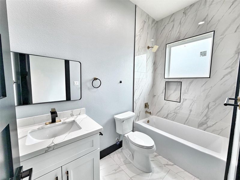 Furnished interior view inside a new home in , Dayton (Image 6).