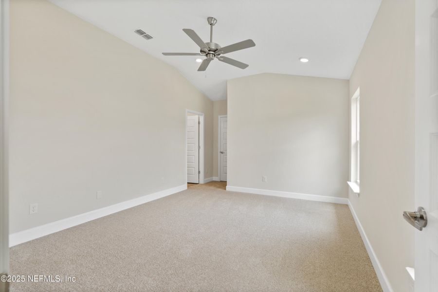 Spacious, unfurnished interior of a new home in Summerglen, Jacksonville (Image 15). Spacious, unfurnished interior of a new home in Summerglen, Jacksonville (Image 15).