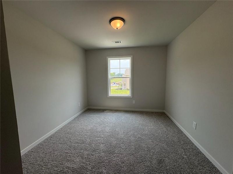Spacious, unfurnished interior of a new home in Greenefield, Cartersville (Image 12).