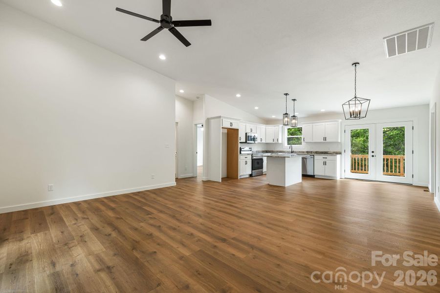 Spacious, unfurnished interior of a new home in , Leicester (Image 18).