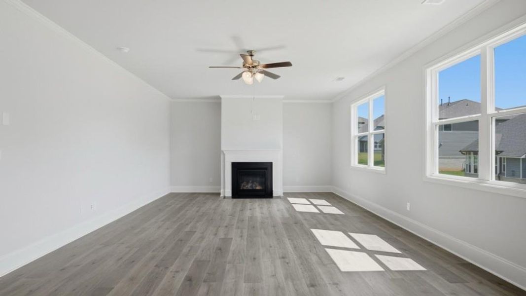 Spacious, unfurnished interior of a new home in Butner Estates, South Fulton (Image 16).