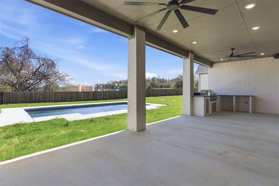 Exterior details and patio area of a home in , Fort Worth (Image 3).