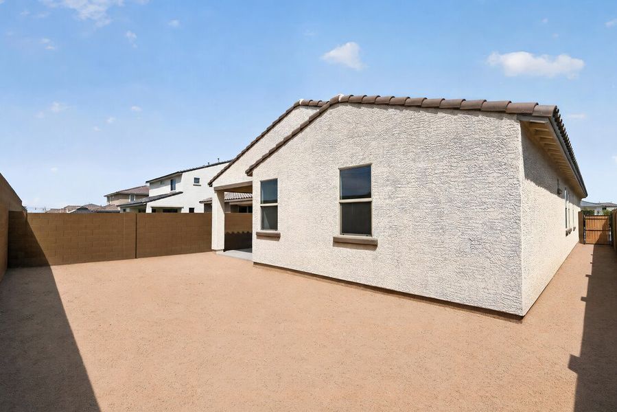 Exterior details and patio area of a home in Stonehaven, Glendale (Image 4).
