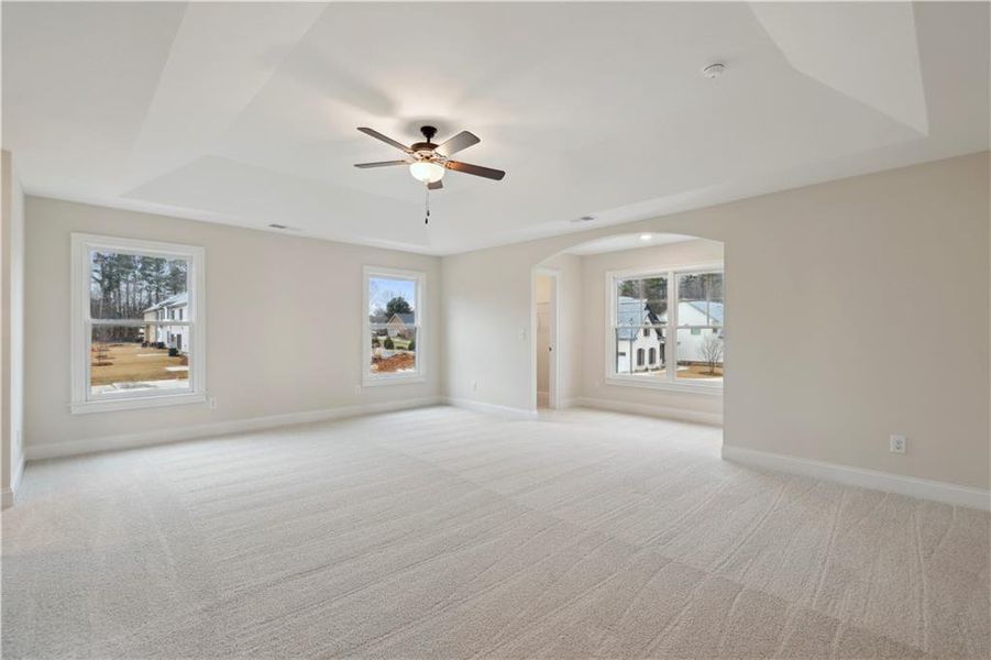 Spacious, unfurnished interior of a new home in , Sugar Hill (Image 14).