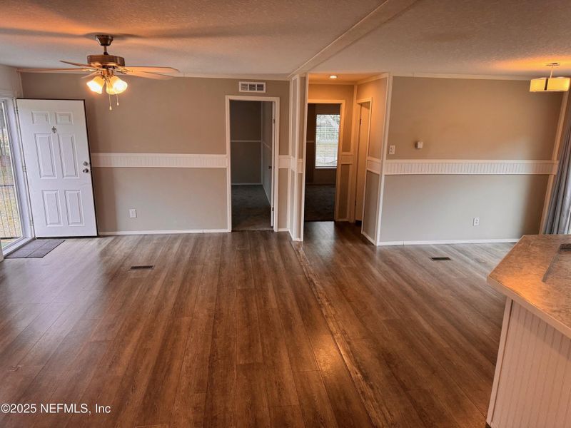 Spacious, unfurnished interior of a new home in , Fernandina Beach (Image 21).