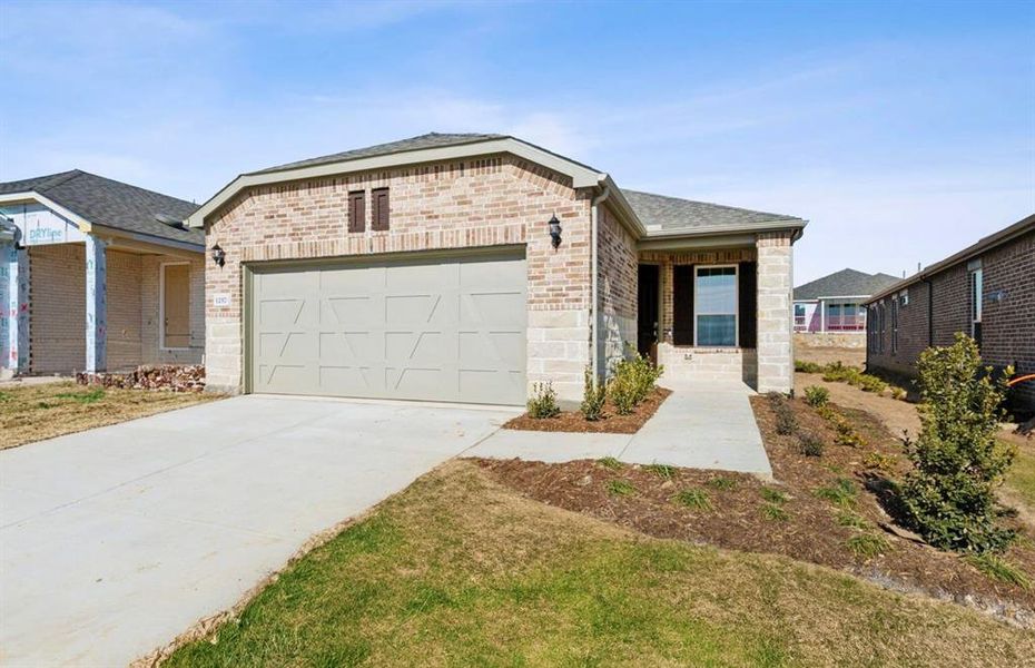 NEW CONSTRUCTION: Stunning single-story home available at Legacy Hills Del Webb NEW CONSTRUCTION: Stunning single-story home available at Legacy Hills Del Webb