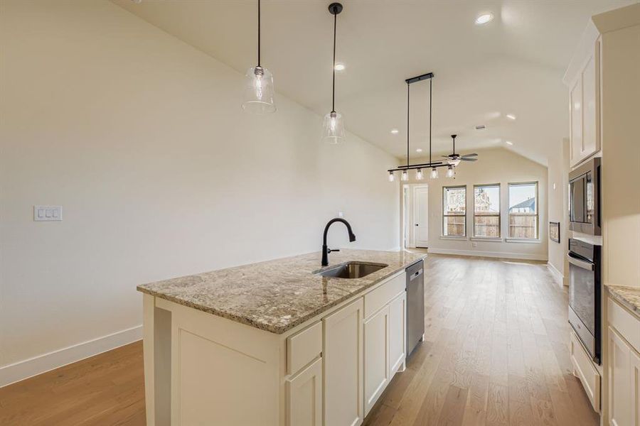 Furnished interior view inside a new home in Hillstead, Lavon (Image 5).