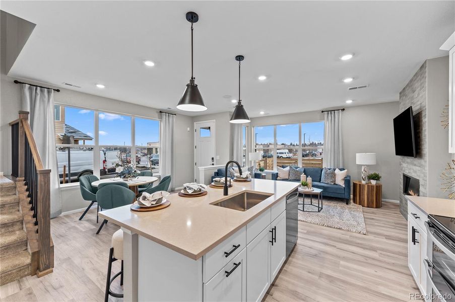 Staged Model not actual unit. Staged Model not actual unit.