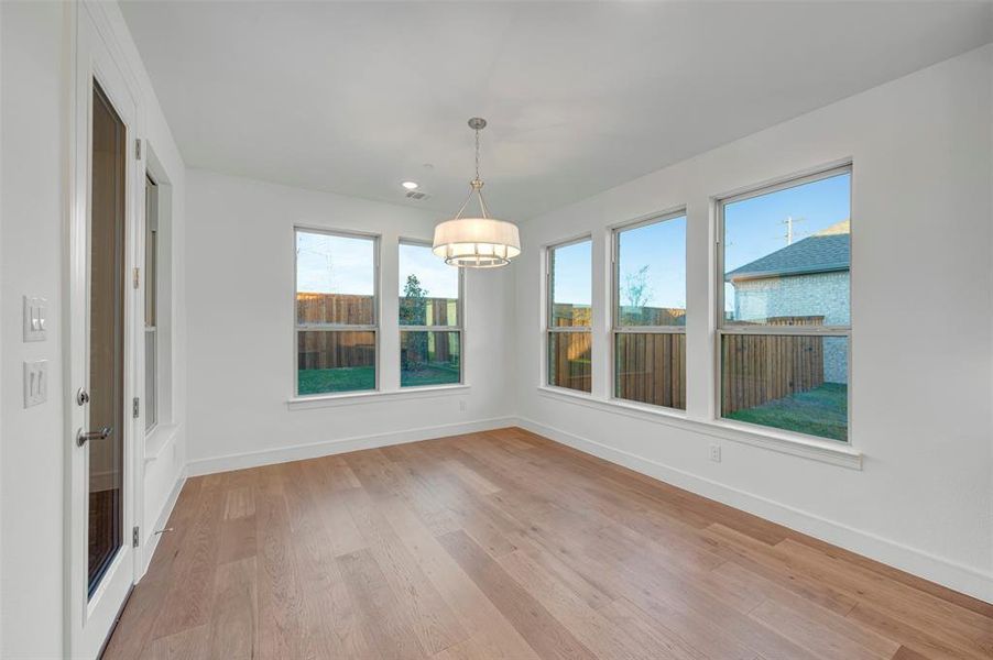 Spacious, unfurnished interior of a new home in Kreymer at the Park, Wylie (Image 31).