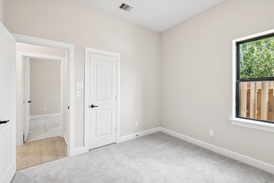 Spacious, unfurnished interior of a new home in Colton 45' Homesites, Todd Mission (Image 28).