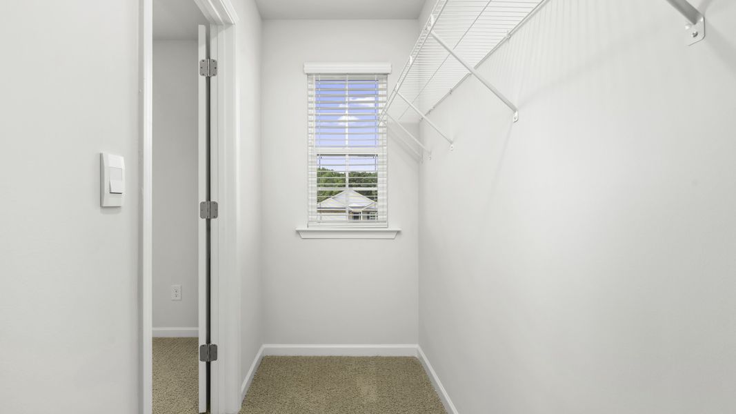 Spacious, unfurnished interior of a new home in Evergreen Landing, Lexington (Image 14). Spacious, unfurnished interior of a new home in Evergreen Landing, Lexington (Image 14).
