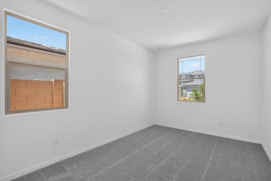 Spacious, unfurnished interior of a new home in Artisan at Asante, Surprise (Image 23).