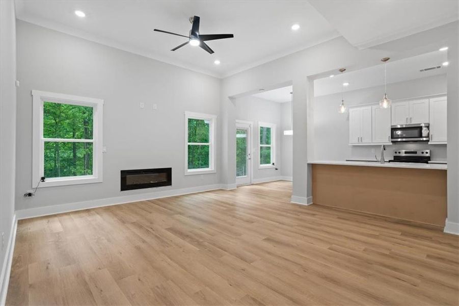 Image 30 of a home in .