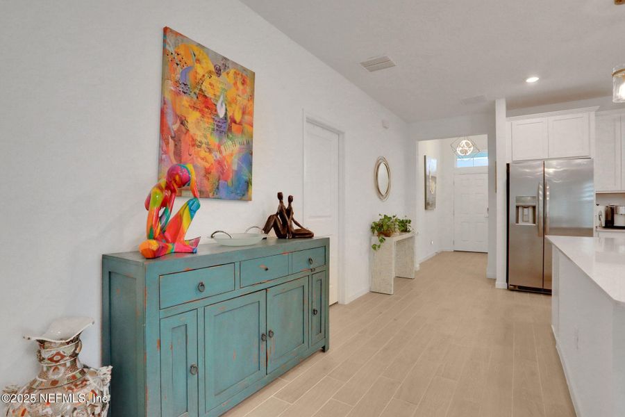 Furnished interior view inside a new home in , Yulee (Image 38).