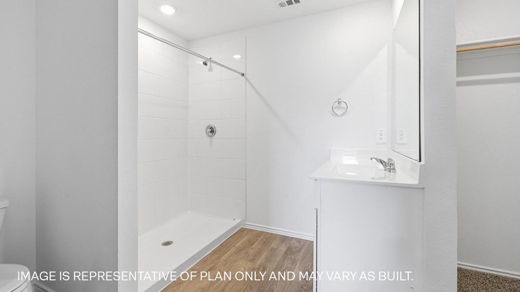 Image 18 of a home in Watermill. Image 18 of a home in Watermill.