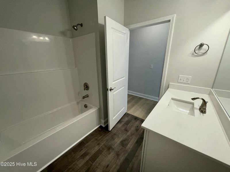 Image 32 of a home in Mill Creek Cove.