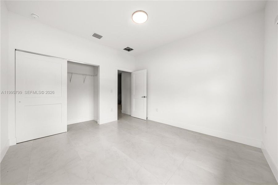 Spacious, unfurnished interior of a new home in , West Park (Image 31).