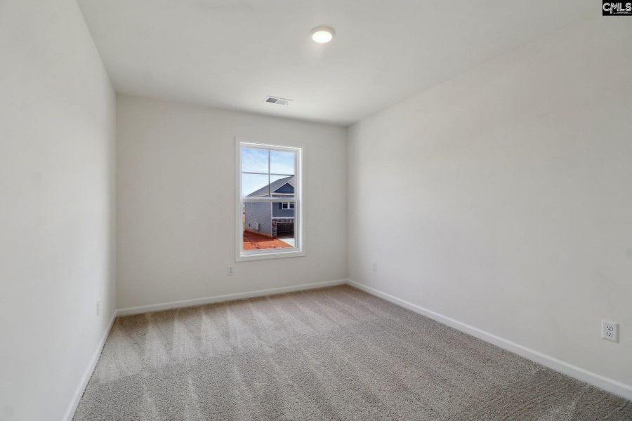 Spacious, unfurnished interior of a new home in Boykin Hills, Chapin (Image 25).